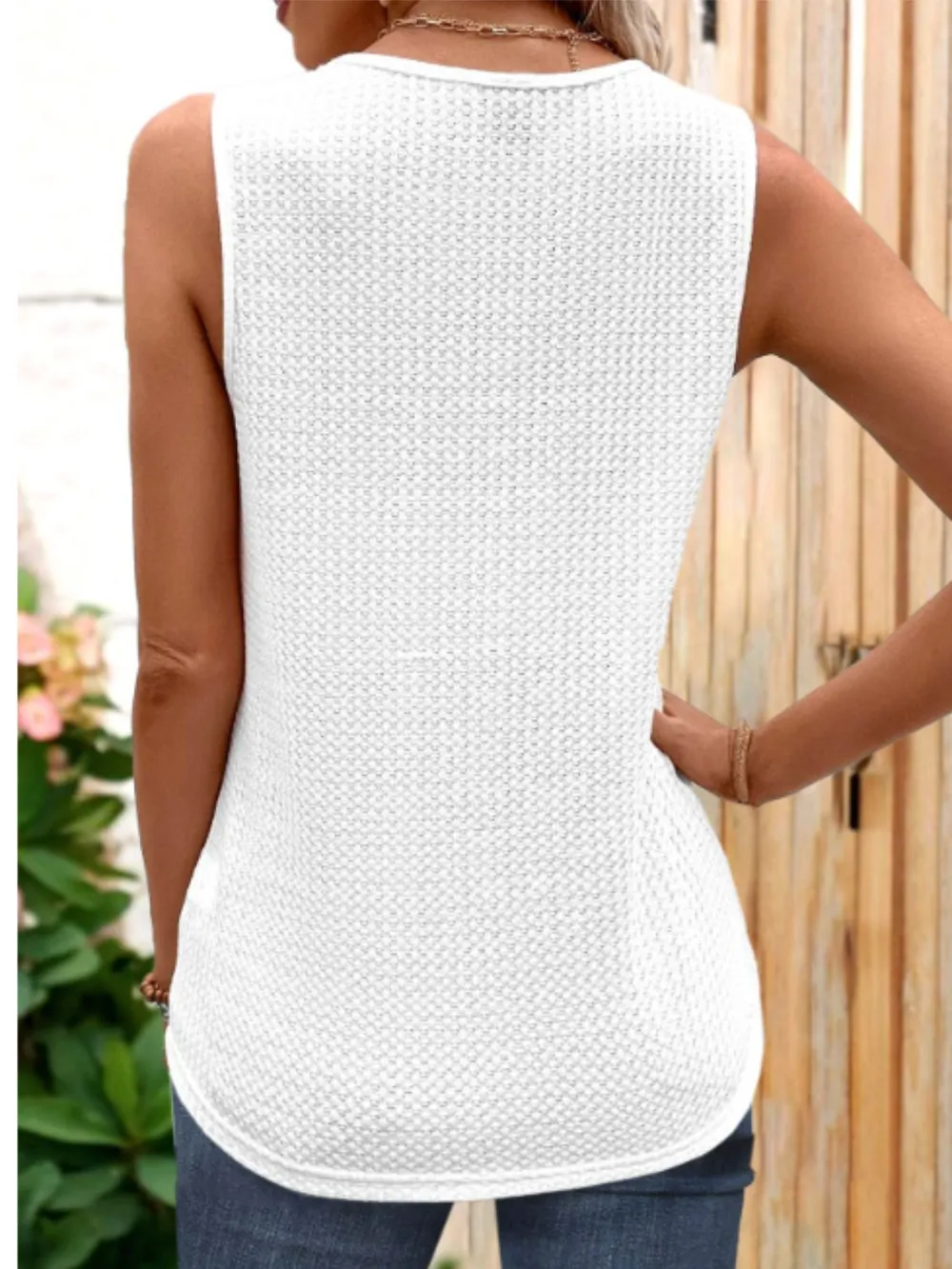 Lace Detail V-Neck Tank, image 2