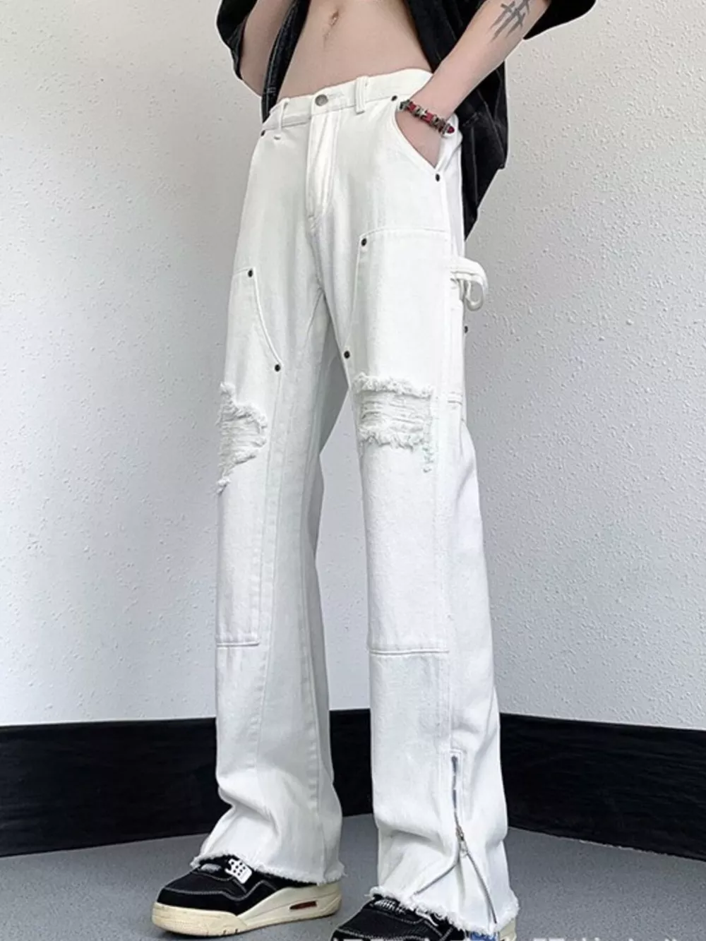 Men's Distressed Raw Hem Wide Leg Jeans, image 2