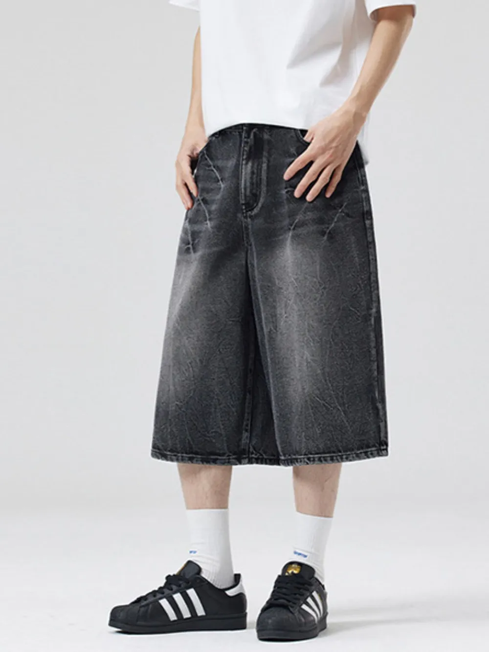 Men's Wide Leg Washed Denim Shorts