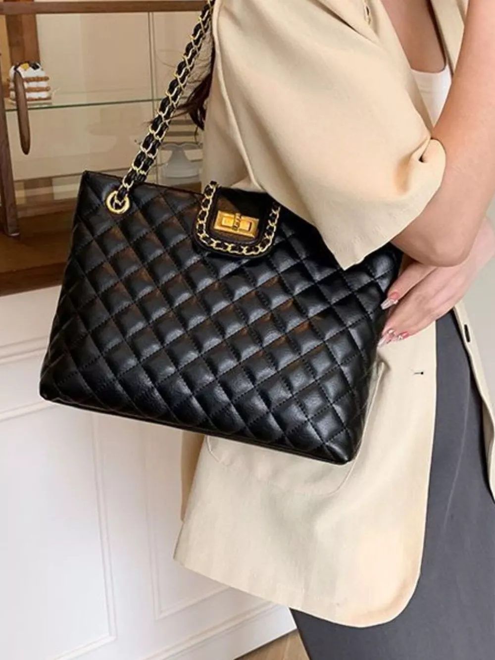 Quilted Chain Strap Shoulder Bag, image 5