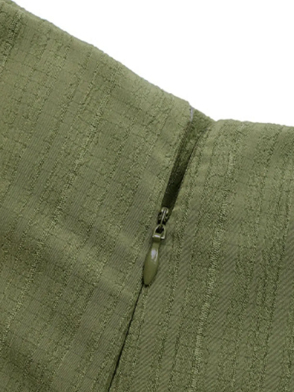 Ruched High Rise Shorts with Back Zipper, image 3