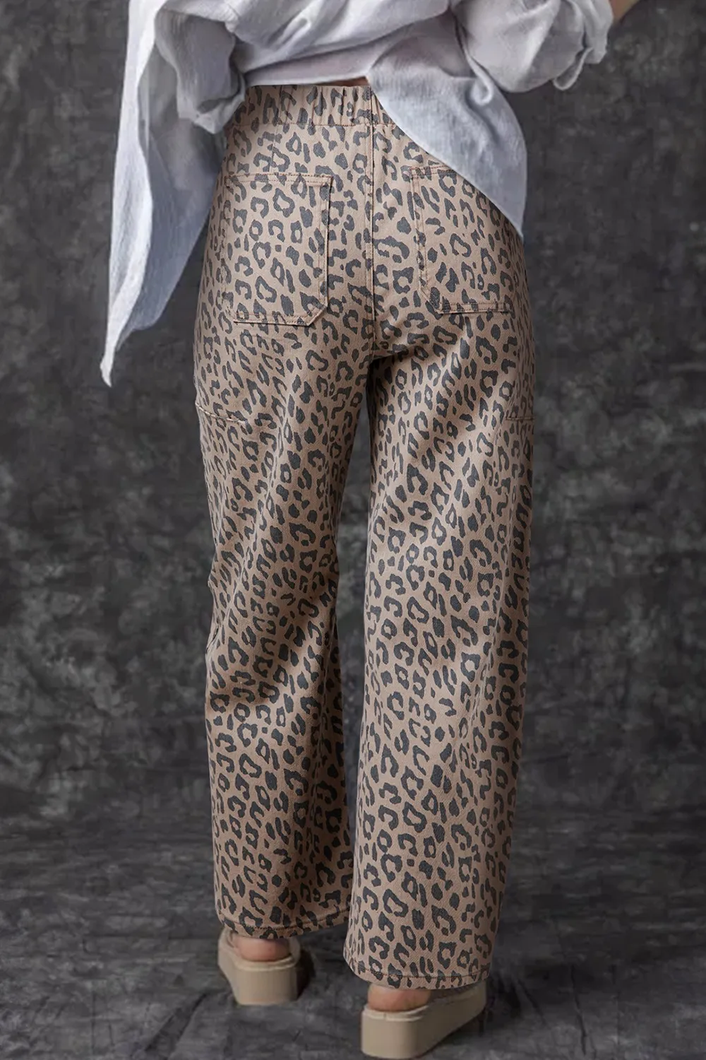 Leopard Printed Drawstring Waist Pocketed Wide Leg Jeans, image 3