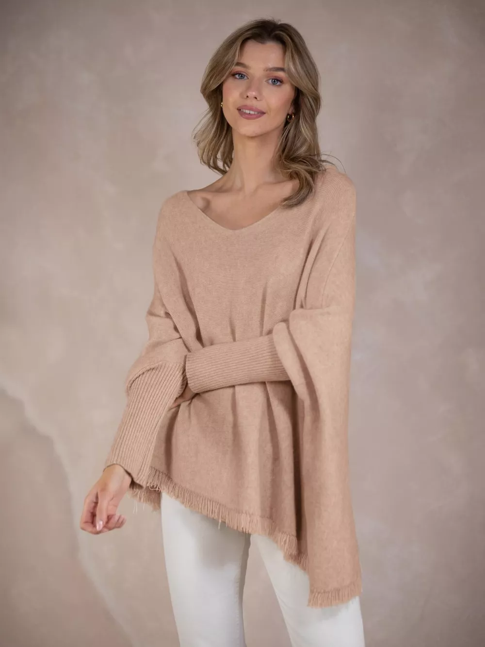 Raw Hem V-Neck Sweater, image 4
