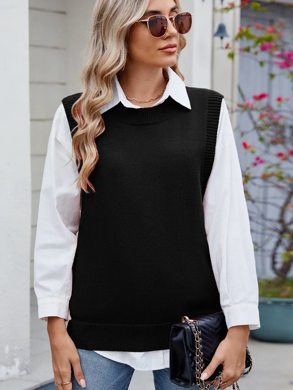 Buttoned Round Neck Sweater Vest, image 7