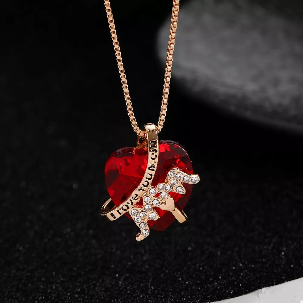 Heart-Shaped MOM Pendant Necklace, image 6