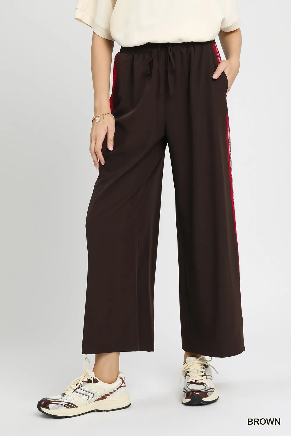 Wide Leg Pants with Contrast Side Trim