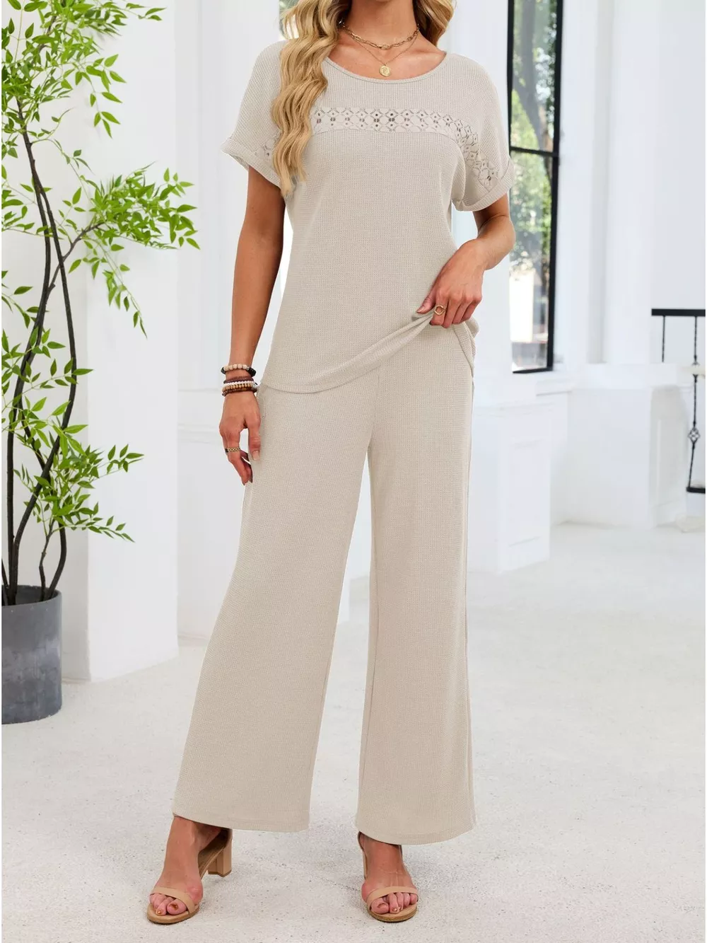 Lace Detail Short Sleeve Top and Pants Set, image 3