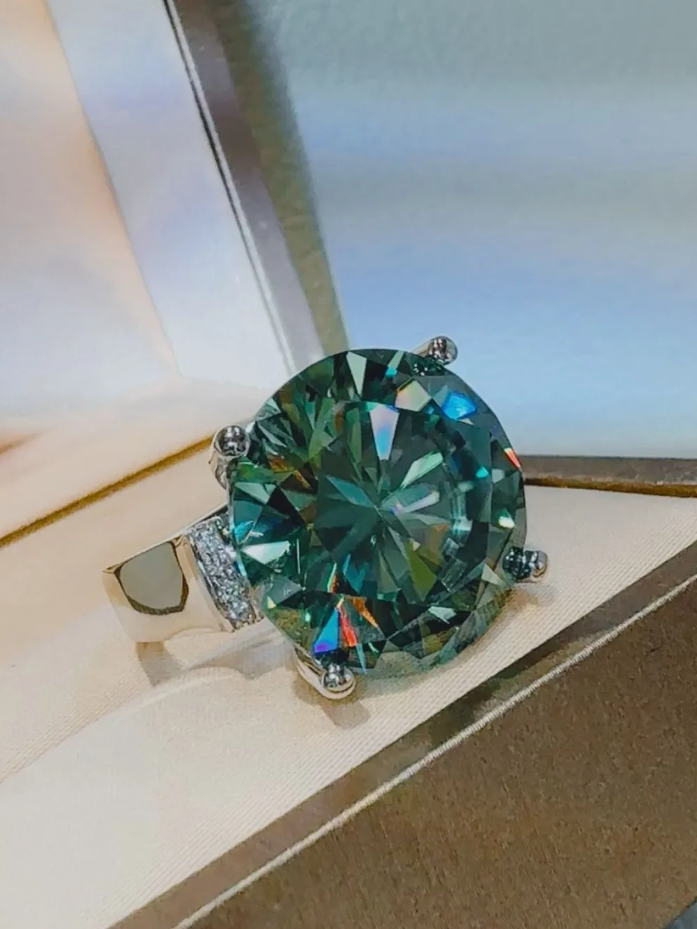 20 Carat Moissanite 925 Sterling Silver Ring, image 6
