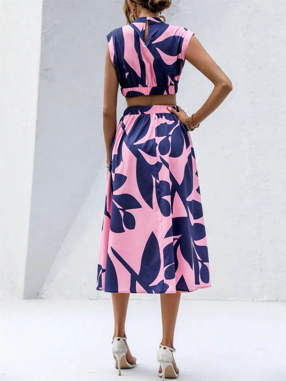 Cutout Printed Cap Sleeve Midi Dress, image 8