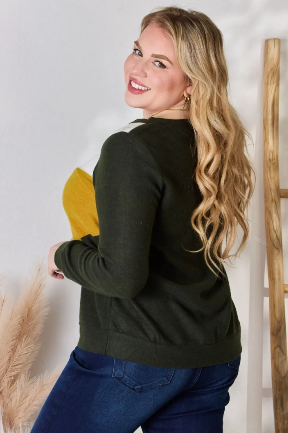 Full Size Colorblock V-Neck Blouse, image 4
