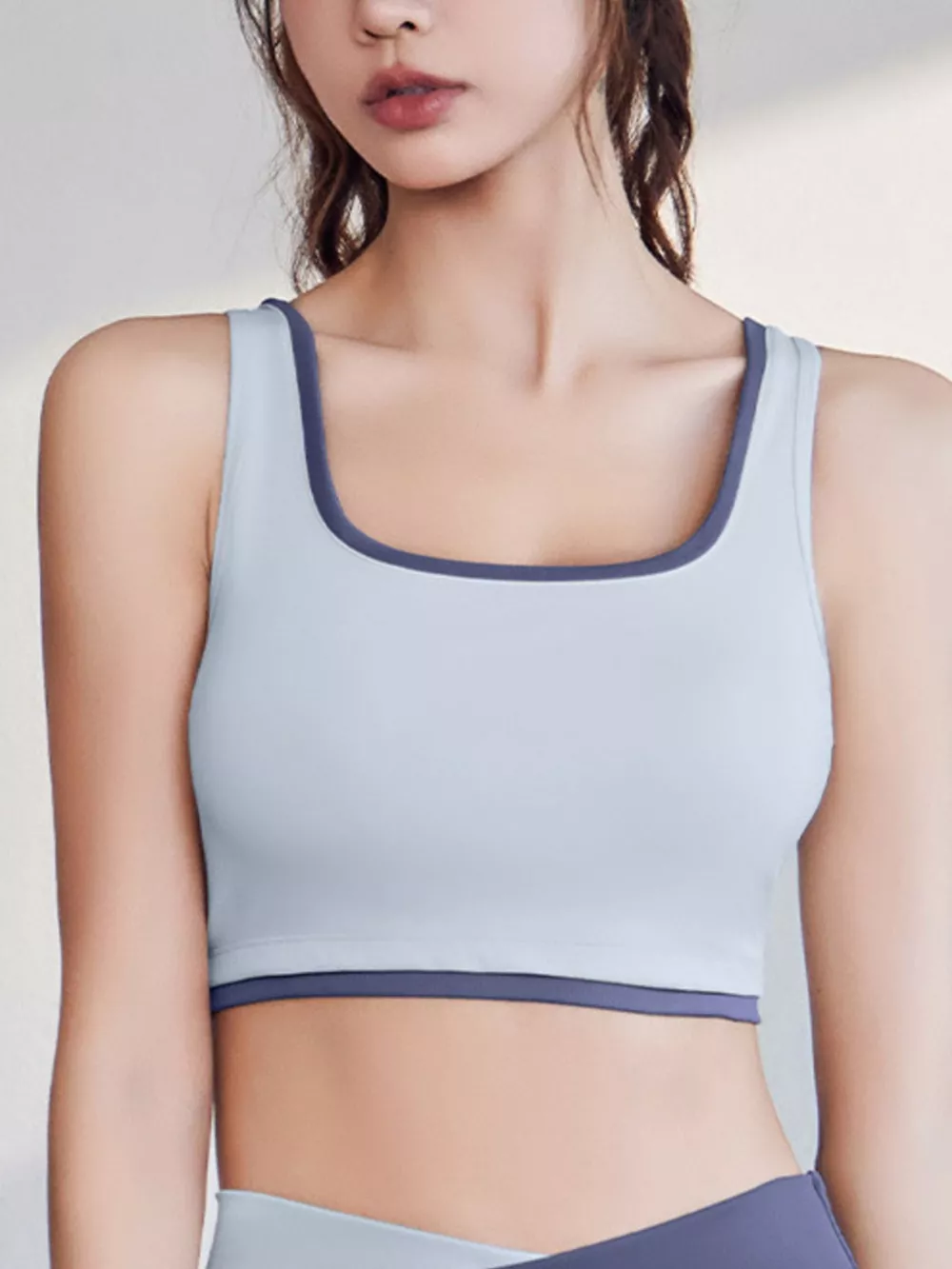 Contrast Trim Scoop Neck Active Bra, image 7