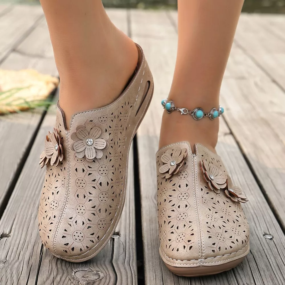 Floral Decor Round Toe Sandals, image 10