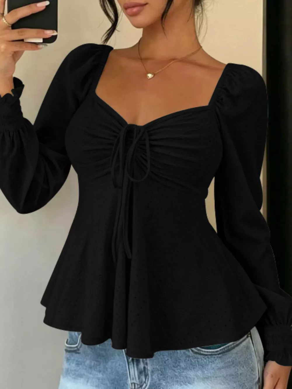Ruched Sweetheart Neck Long Sleeve Top, image 4