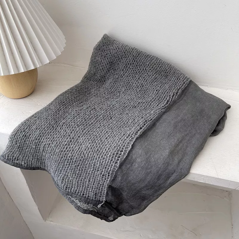 Lightweight Knitted Scarf with Dyed Edges, image 10