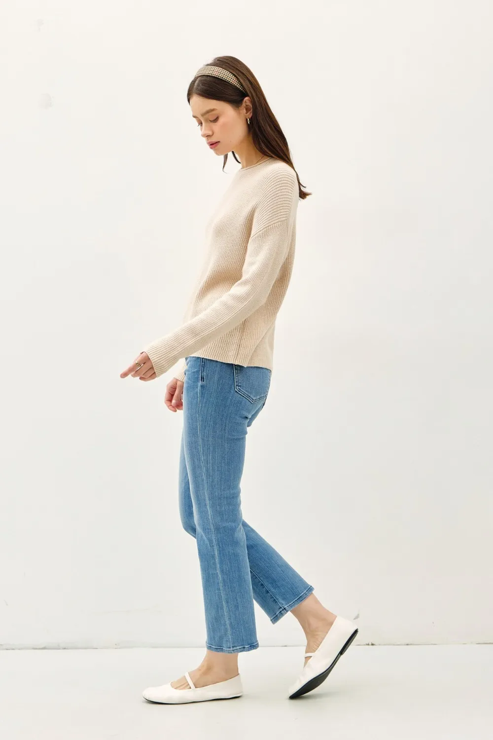 Round Neck Long Sleeve Sweater, image 3