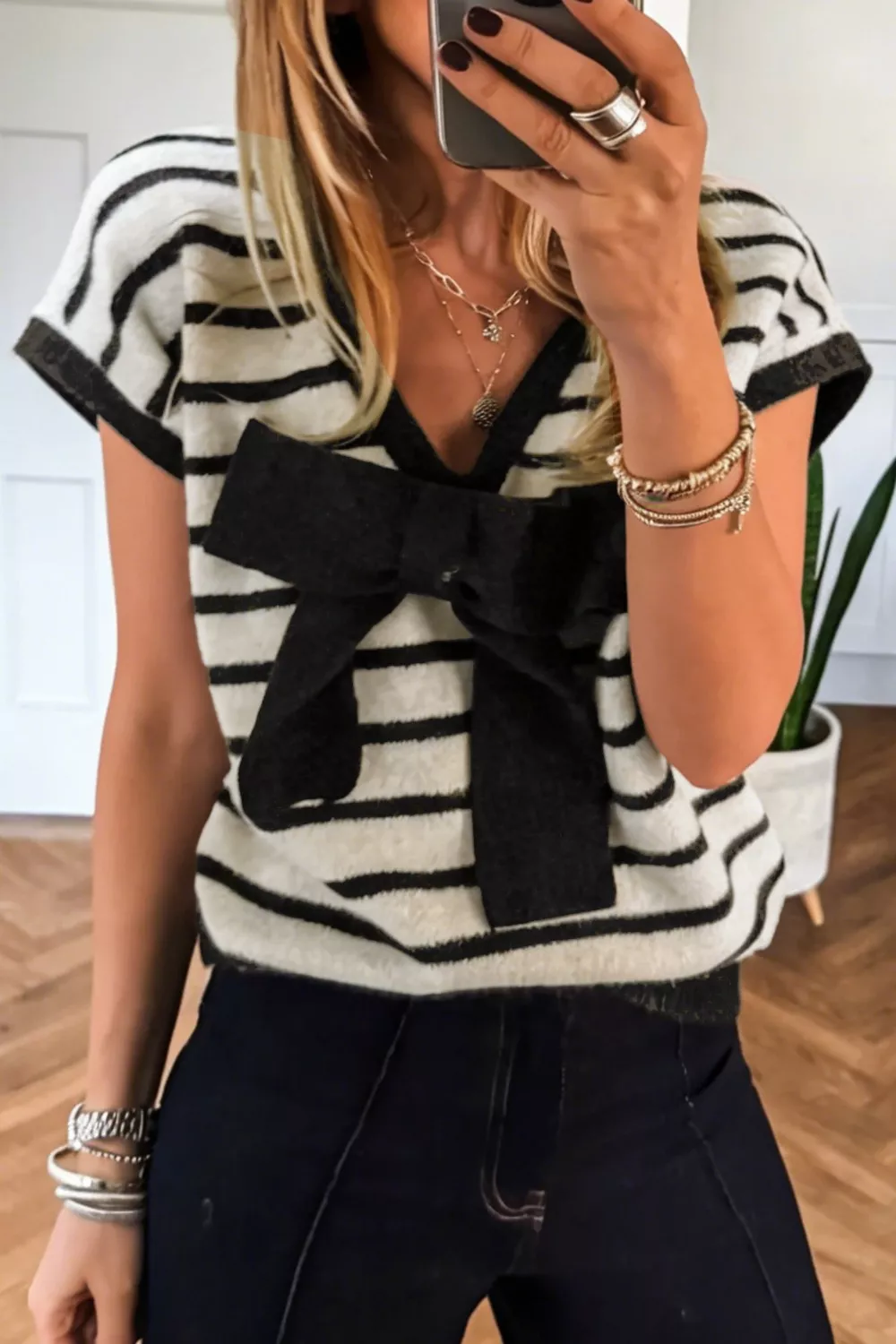 Stripe Bow Applique Short Sleeve Sweater, image 3