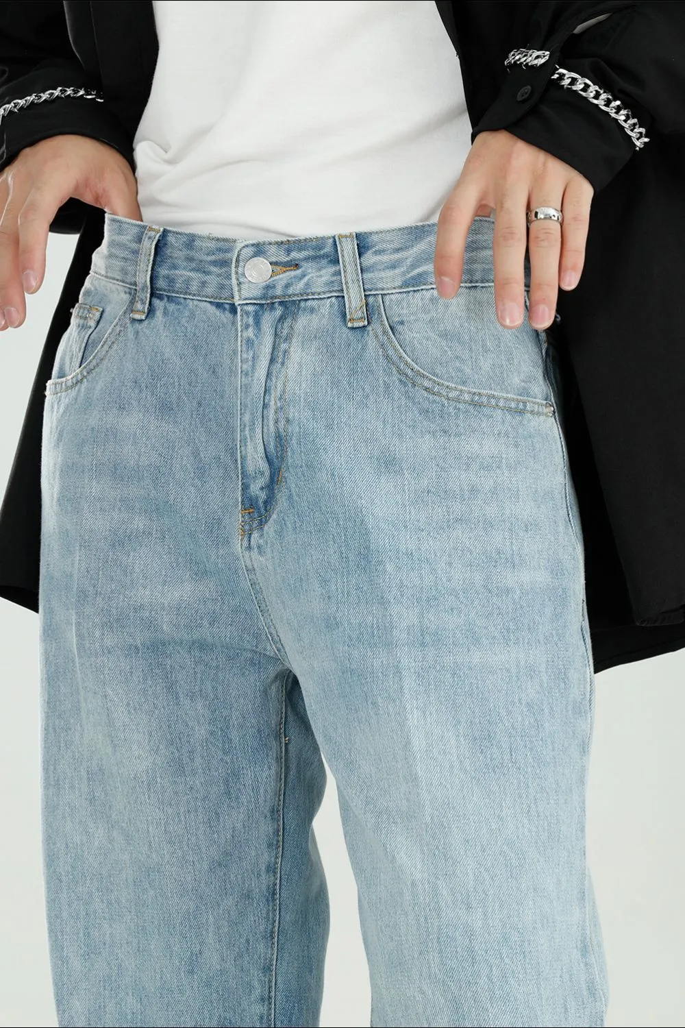 Mid Rise Wide Straight Jeans with Pockets, image 5