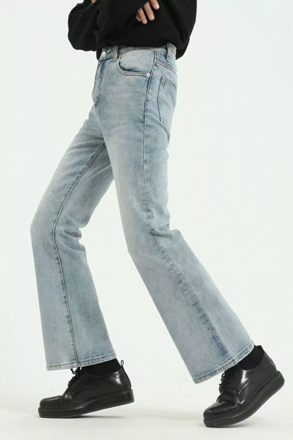 Men's Vintage Wash Straight Leg Jeans with Pockets, image 3