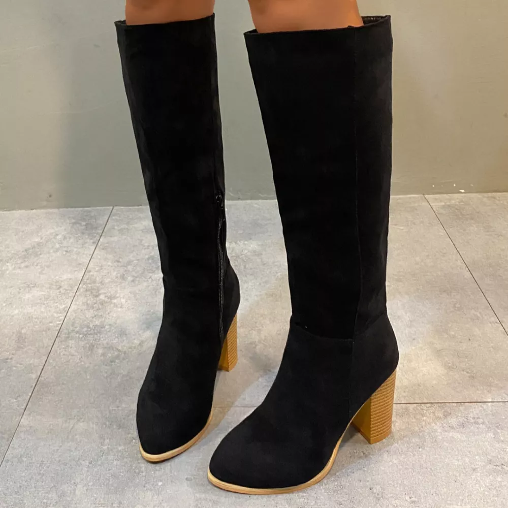 Point Toe Knee-High Suede Block Heel Boots