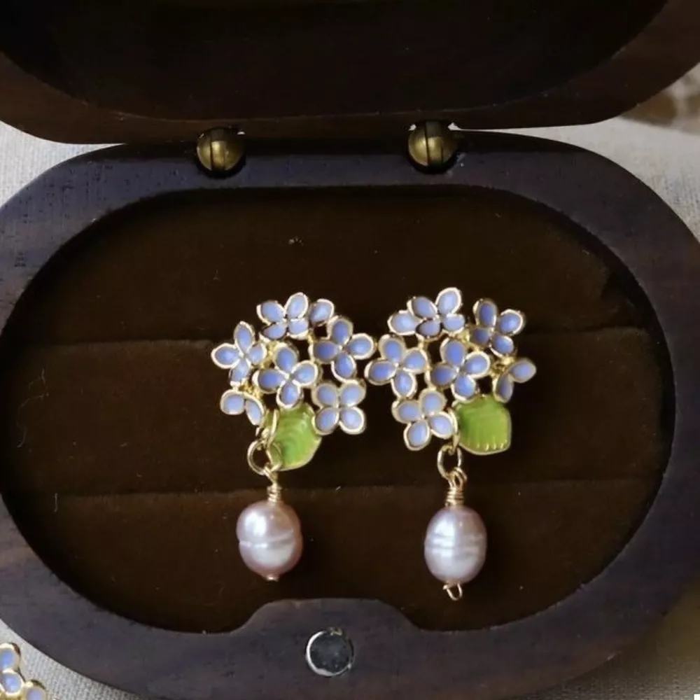 Flower Pearl Drop Earrings