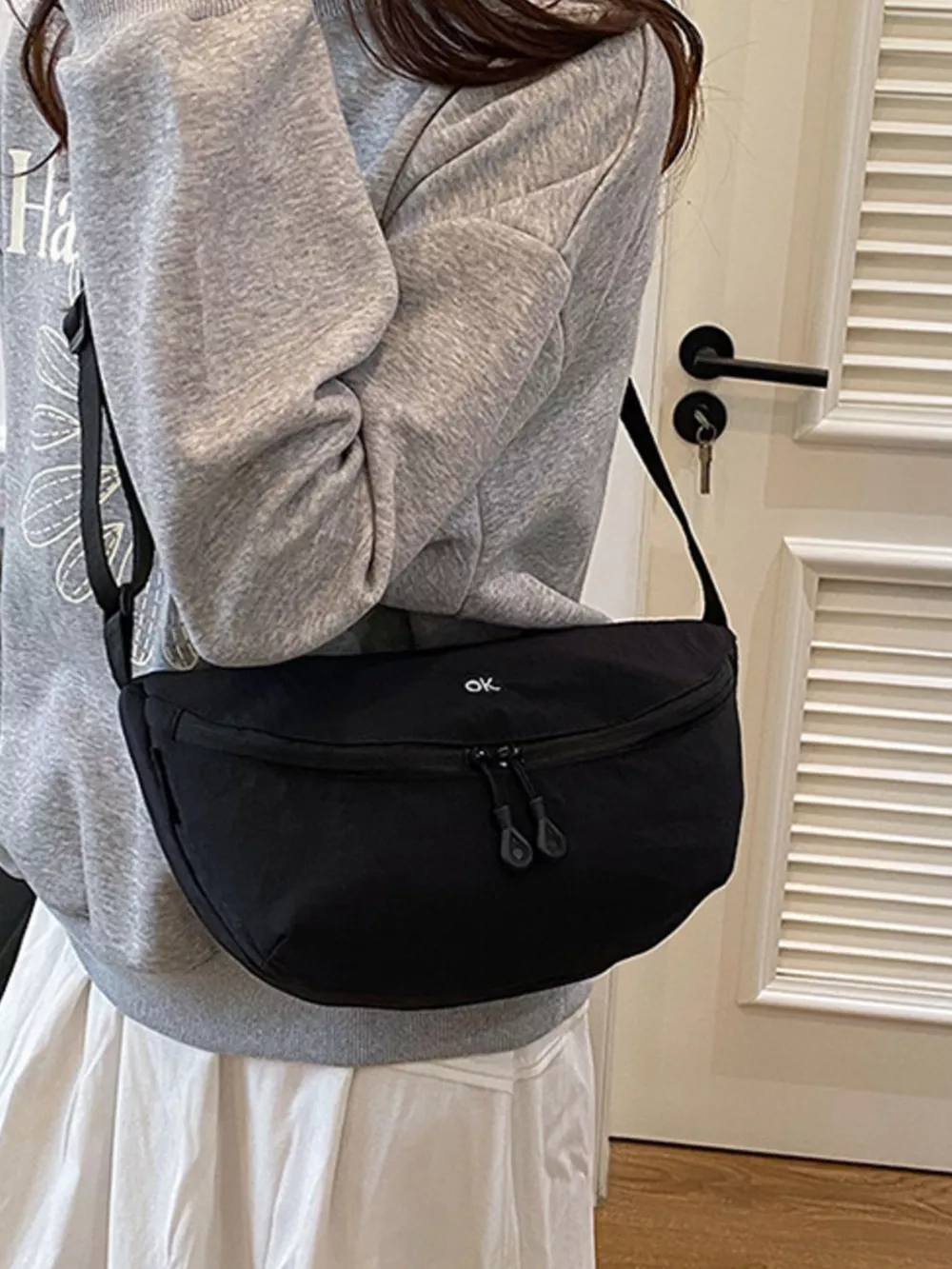 Lightweight Canvas Sling Bag, image 5