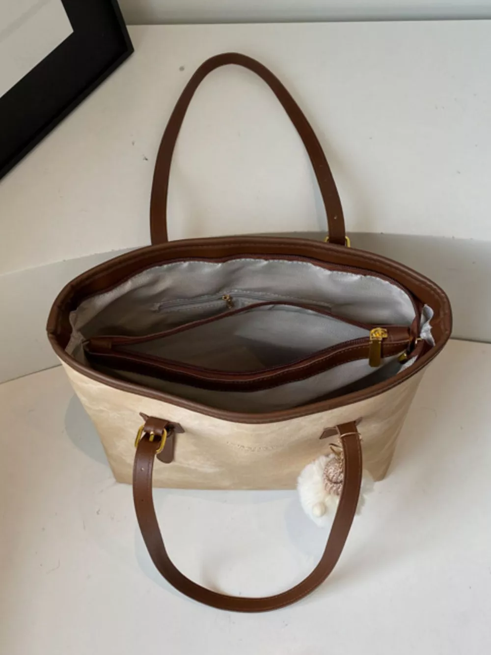 Shoulder Bag with Plush Charm, image 7