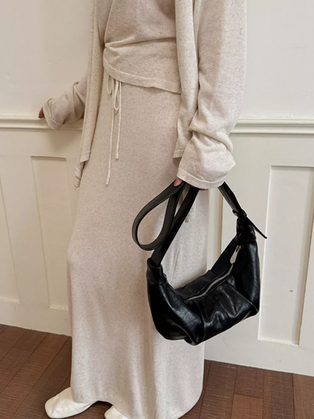Croissant Leather Shoulder Bag, image 4