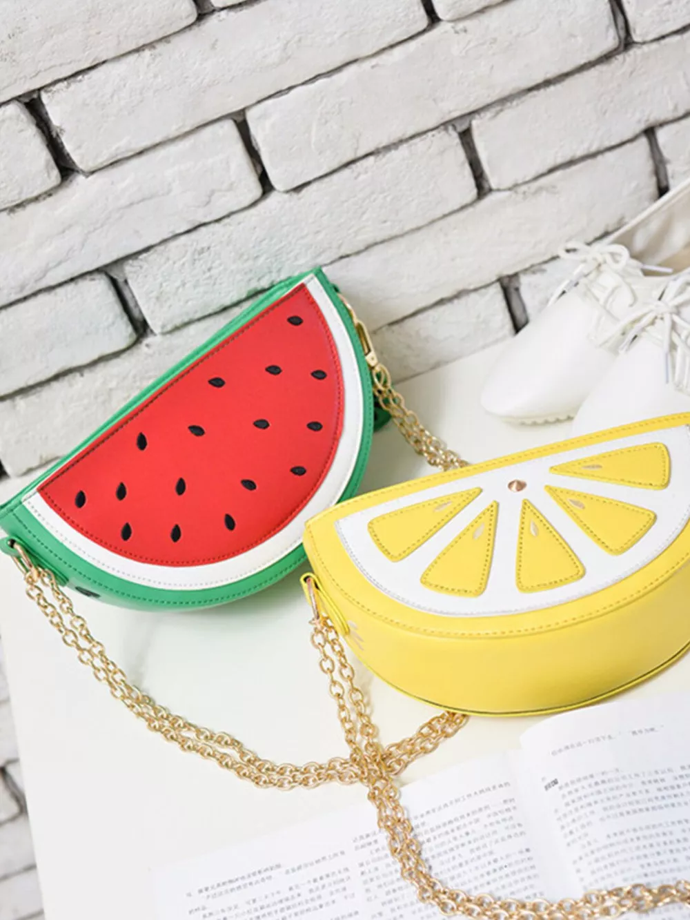 Fruit-Shaped Crossbody Bag with Chain Strap, image 3