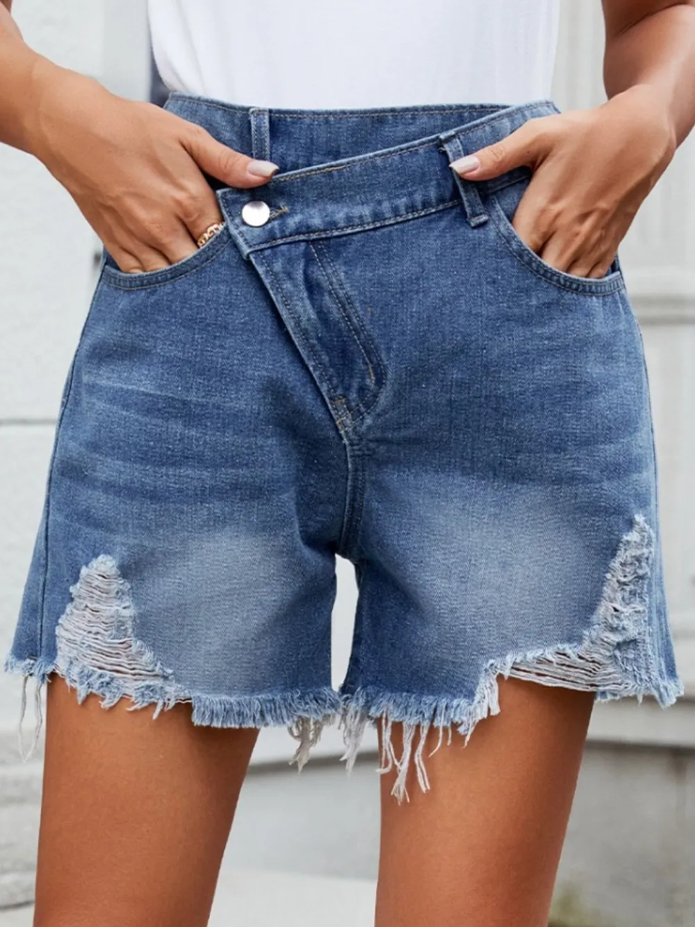 Distressed Raw Hem Asymmetric Waist Denim Shorts, image 3