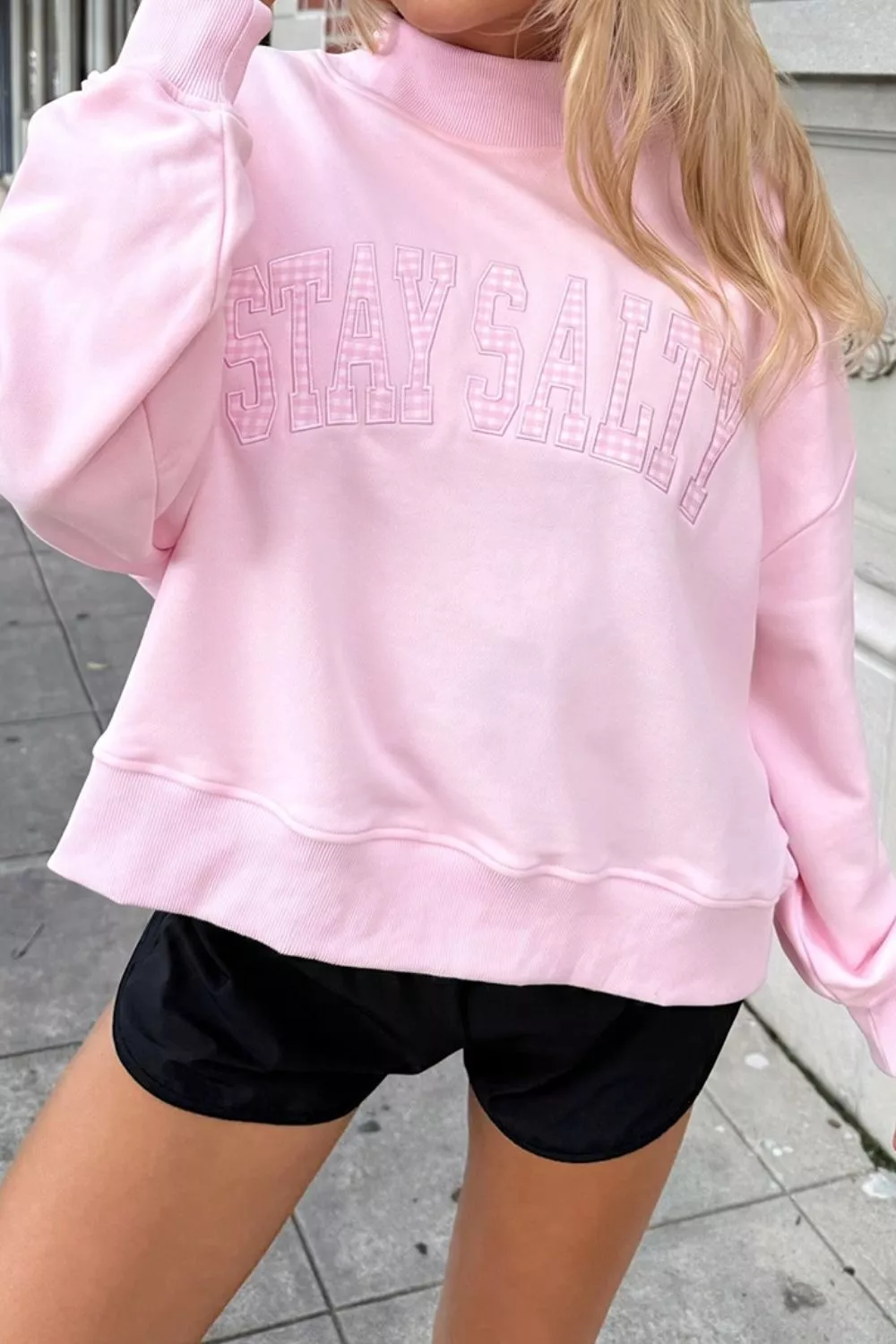Embroidered Long Sleeve Stand Neck Shift Pullover Sweatshirt