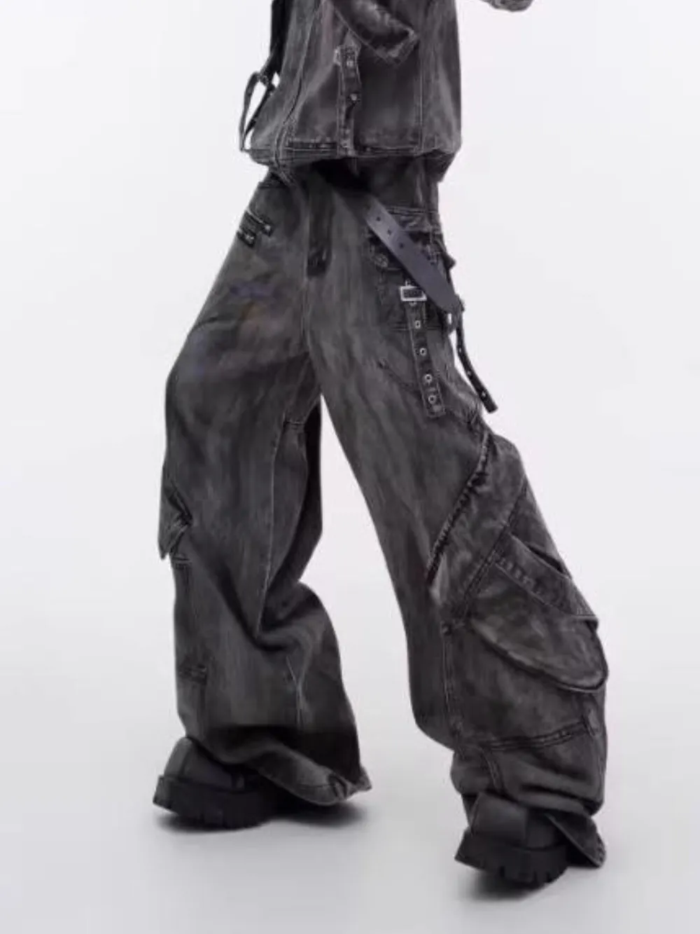 Men's Plus Size Wide Leg Cargo Jeans, image 3
