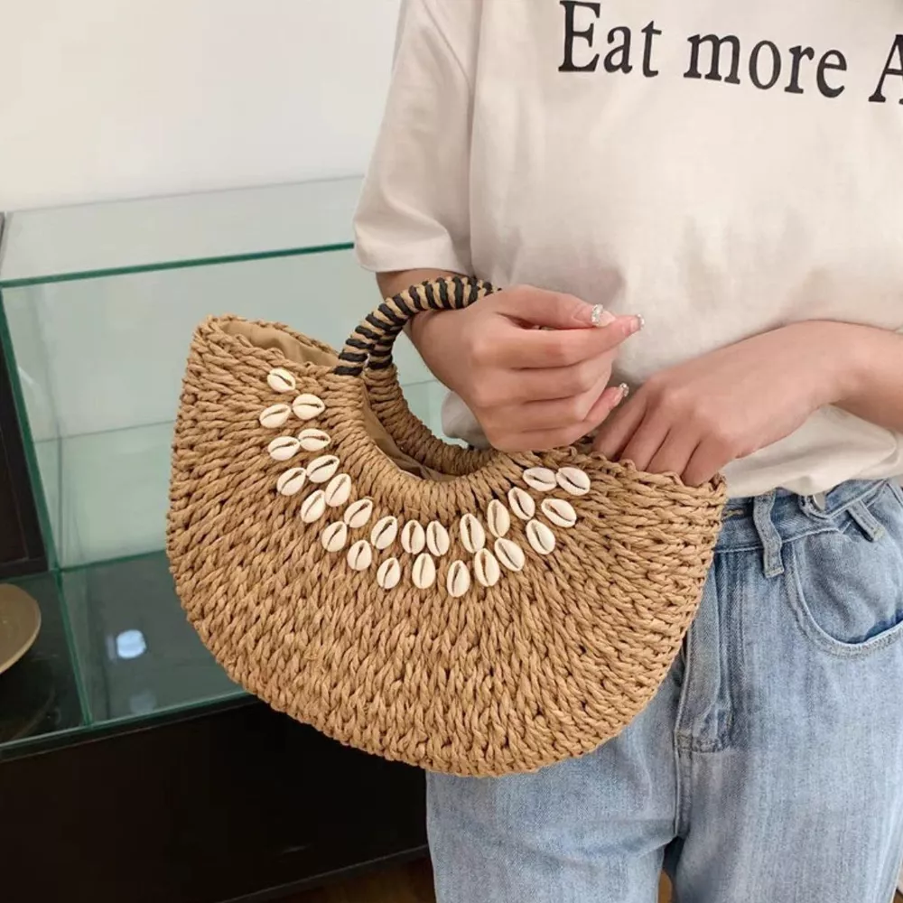 Seashell-Embellished Woven Straw Handbag, image 3