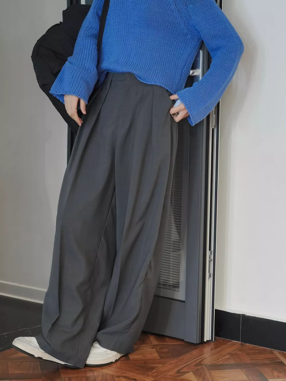 High-Waisted Pleated Wide-Leg Pants, image 8