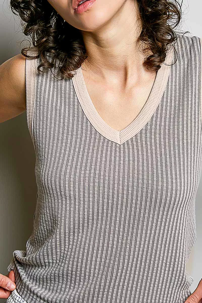 V-Neck Contrast Ribbed Sleeveless Tank, image 5