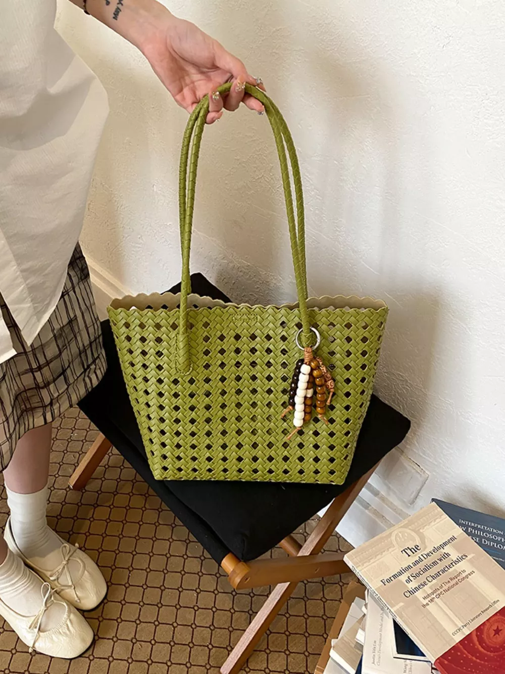 Cutout Leather Shoulder Bag, image 8