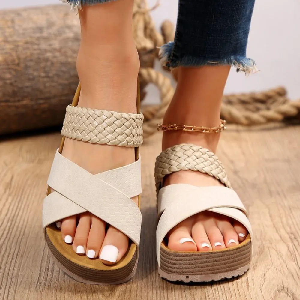 Crisscross Open Toe Platform Sandals, image 3