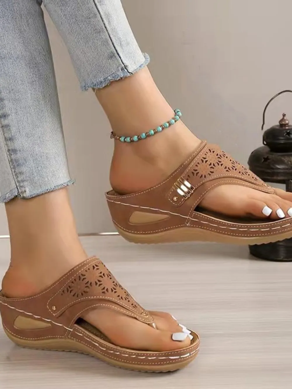 Cutout Toe Post PVC Sandals, image 3