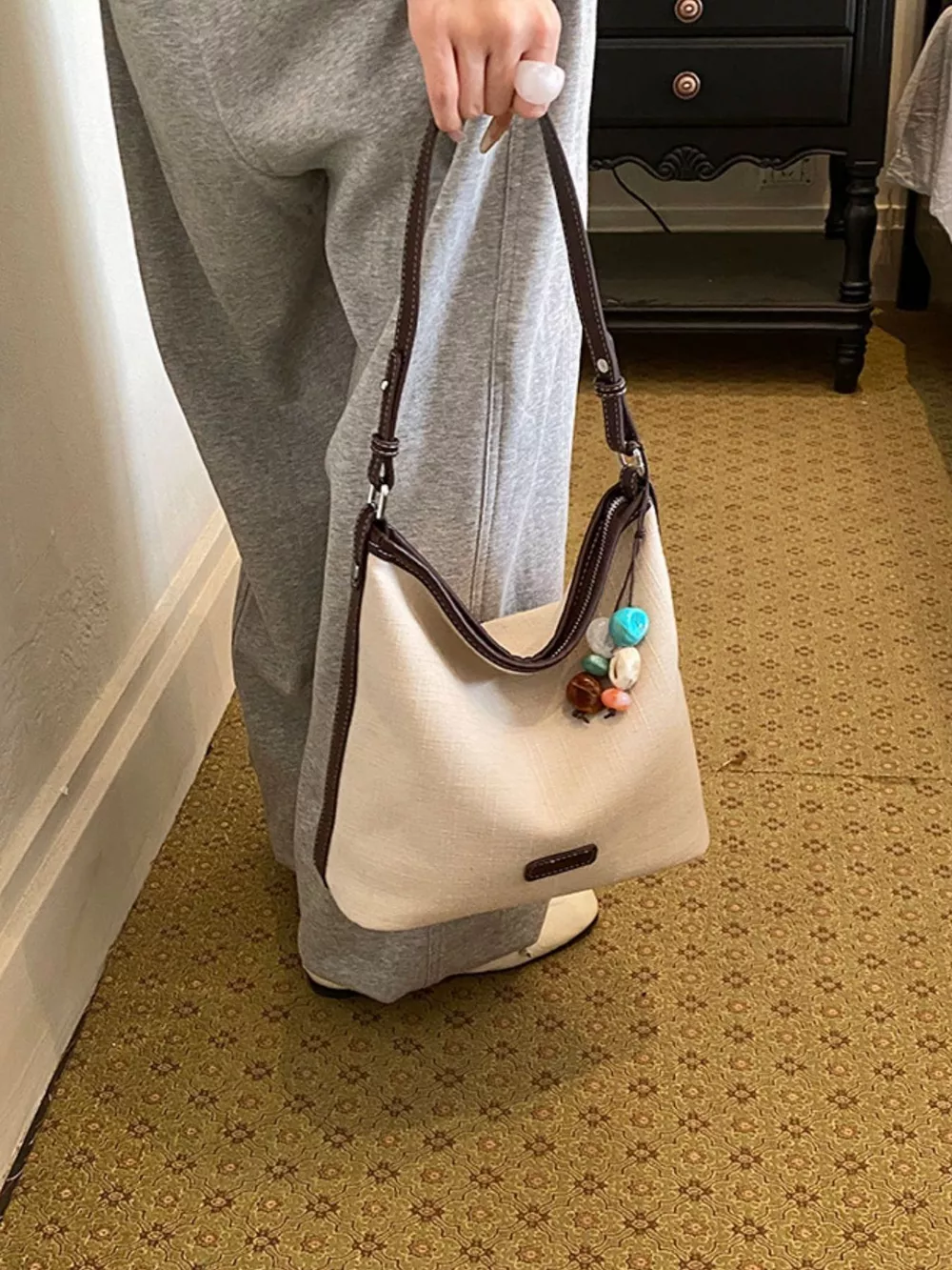 Casual Shoulder Bag with Decorative Charm, image 5