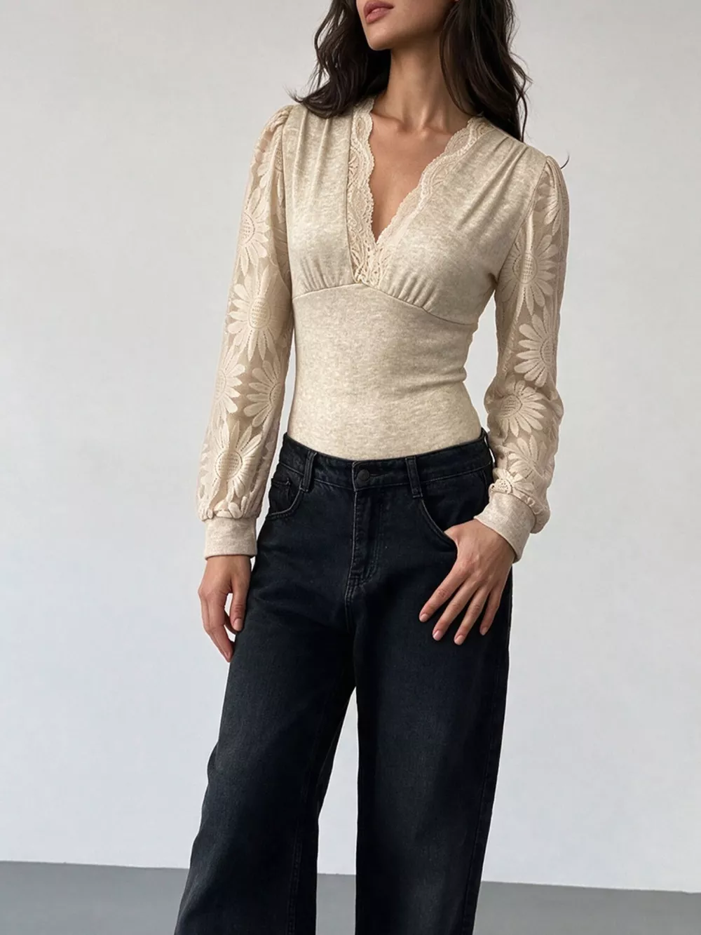 V-Neck Lace Trim Floral Mesh Sleeve Bodysuit, image 9