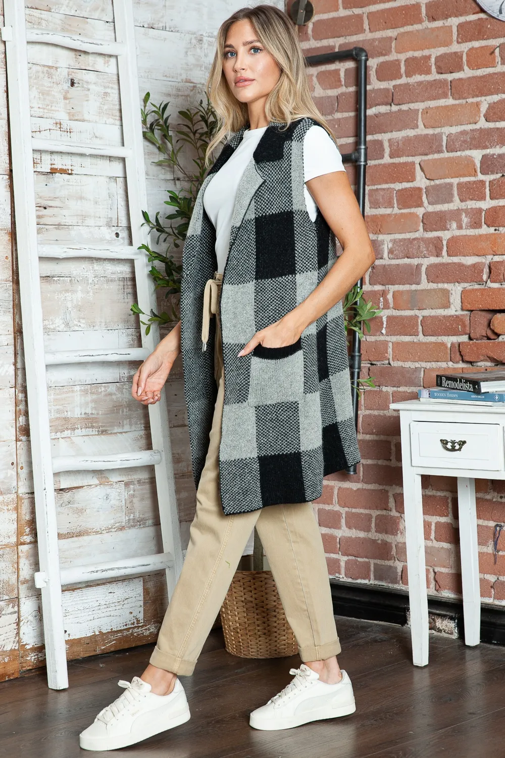 Plaid Lapel Collar Sleeveless Cardigan, image 5