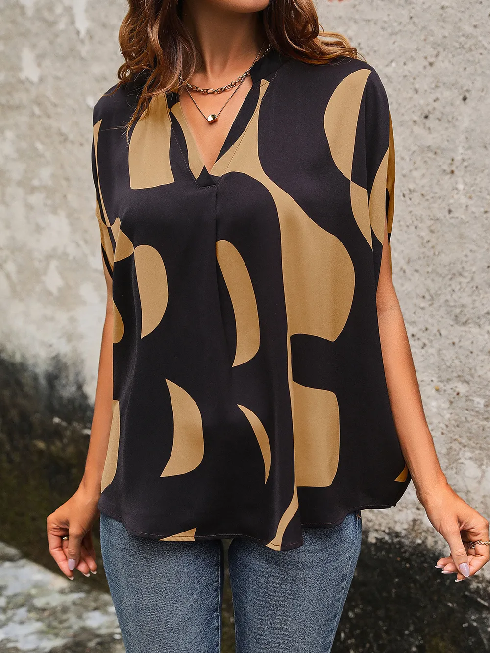 Printed Notched Slit Half Sleeve Blouse, image 3