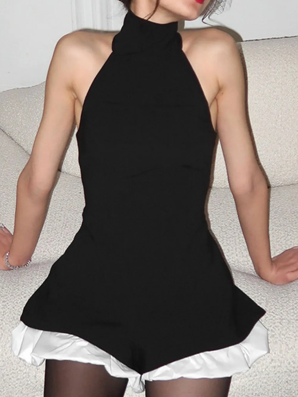 Halter Neck Ruffled Hem Romper, image 4