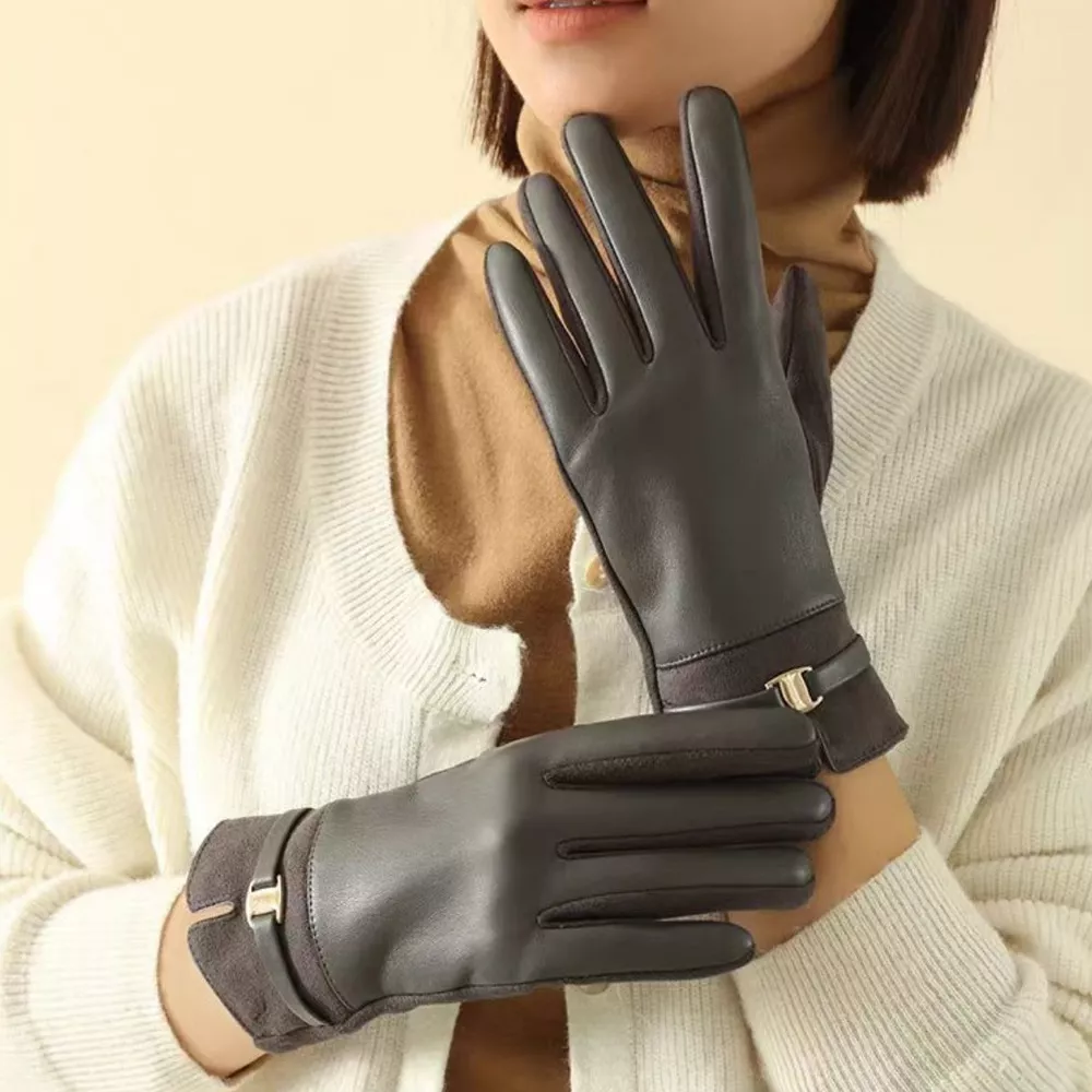 Buckle Detail Gloves, image 5