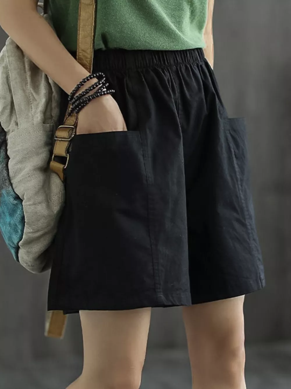 Elastic Waist Casual Shorts