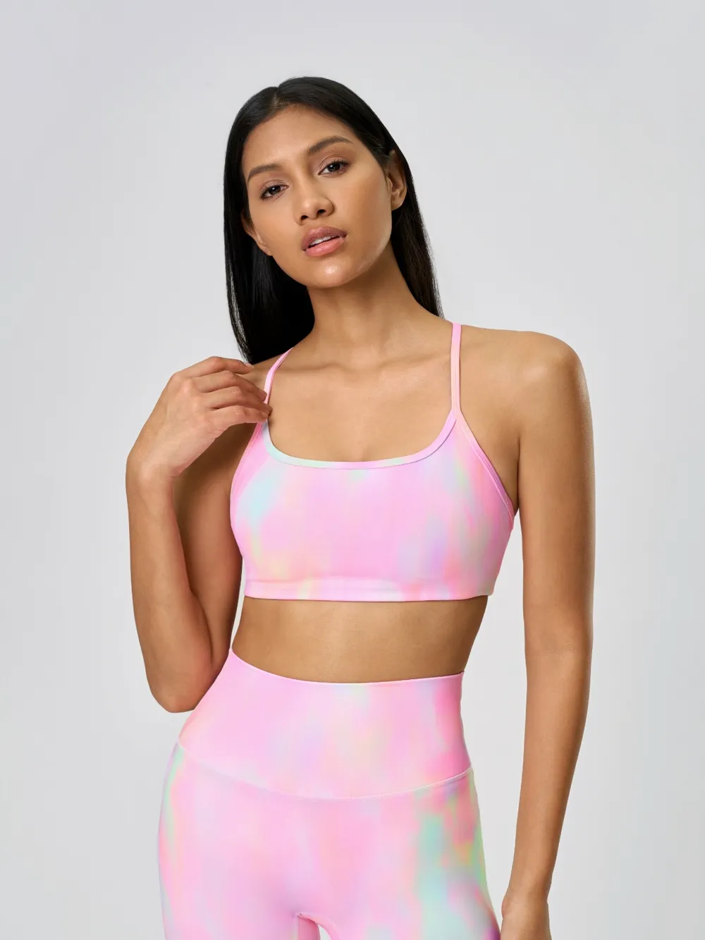 Crisscross Back Scoop Neck Active Cami with Detachable Chest Pads