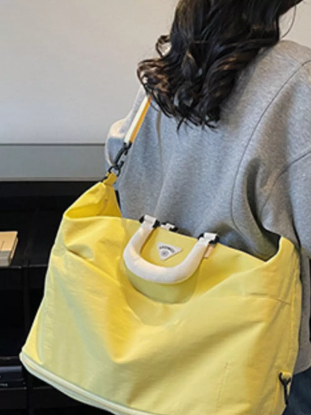 Duffel Bag with Comfortable Handles, image 4