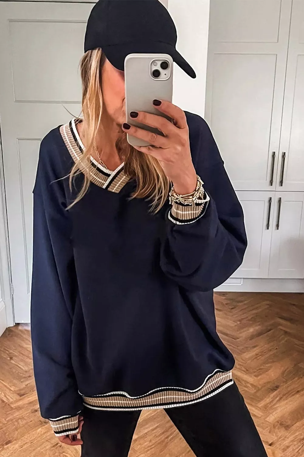 Contrast Striped Trim V Neck Sweatshirt, image 5