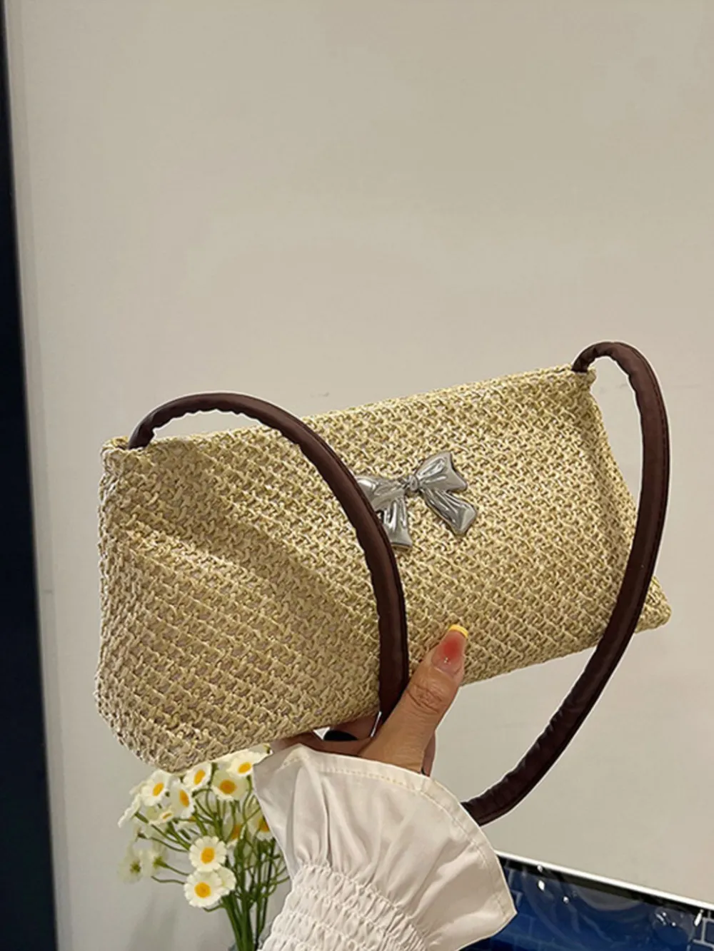 Woven Straw Shoulder Bag with Bow Detail, image 6