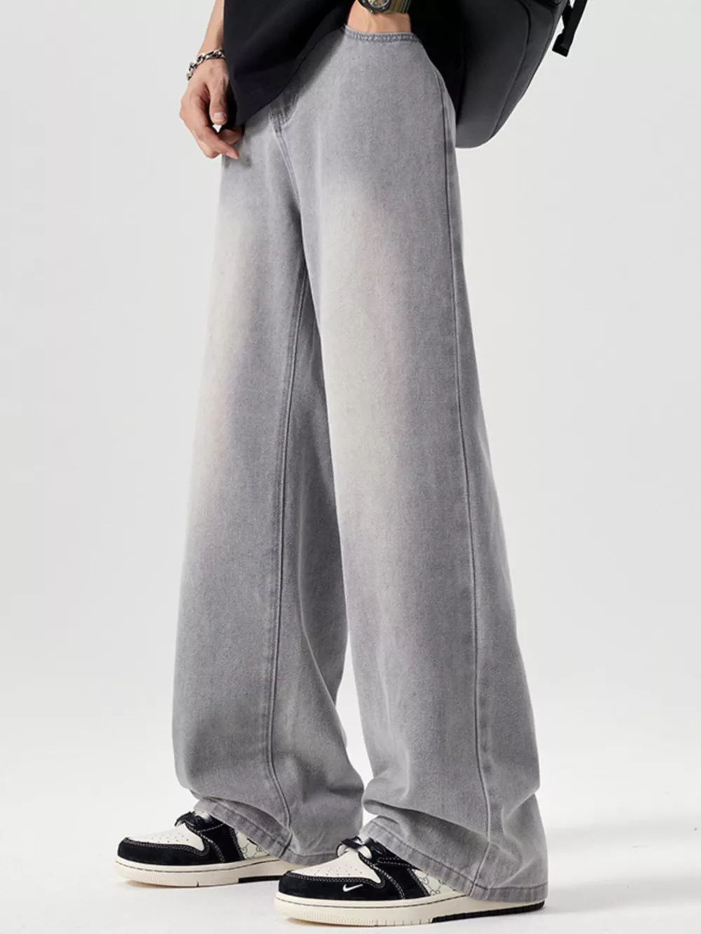 Men's Vintage Wash Wide Leg Jeans, image 3