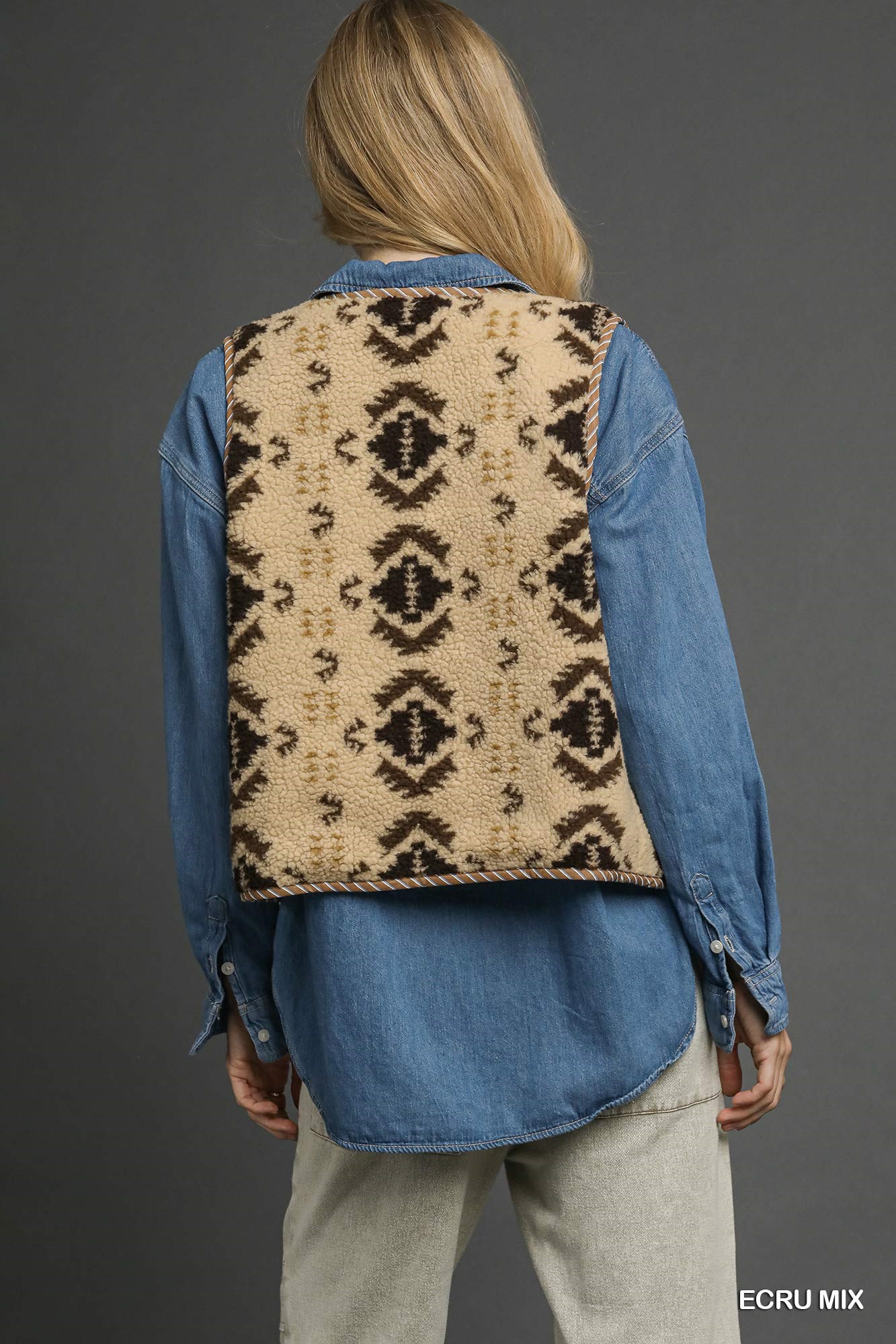 Mix Patterned Sherpa Tie-Front Vest, image 5